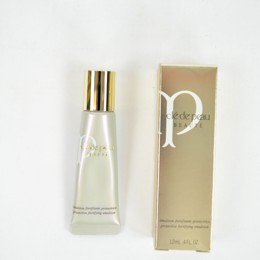 Cle De Peau Beaute  Fortifying Emulsion